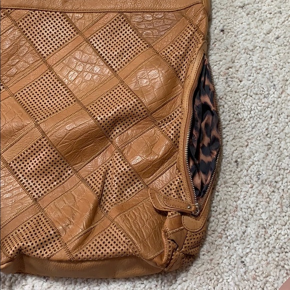 Bag - Picture 3 of 3